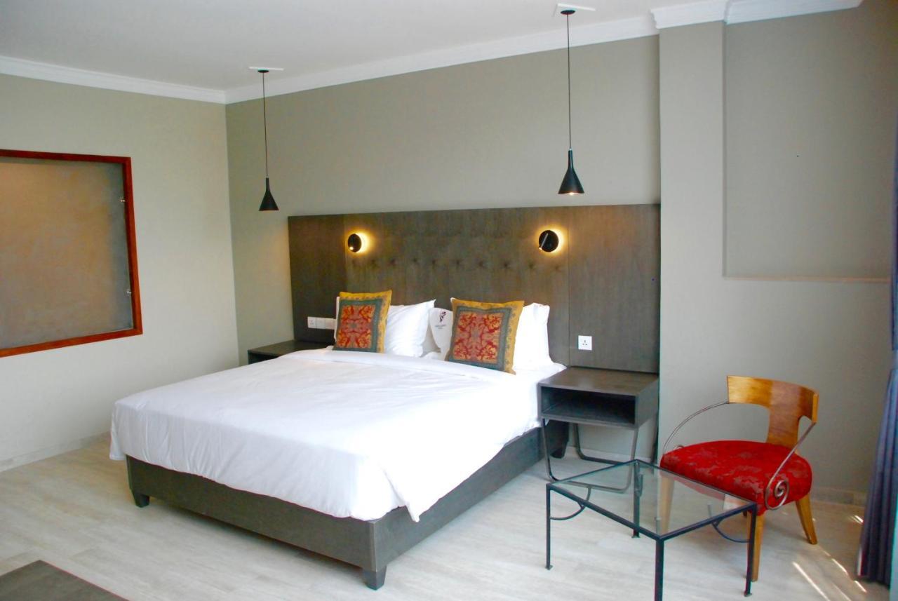 Kiriri Garden Hotel Bujumbura Esterno foto